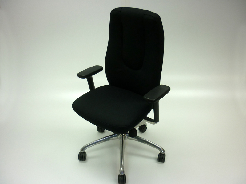 Recovered black Boss NEO task chair