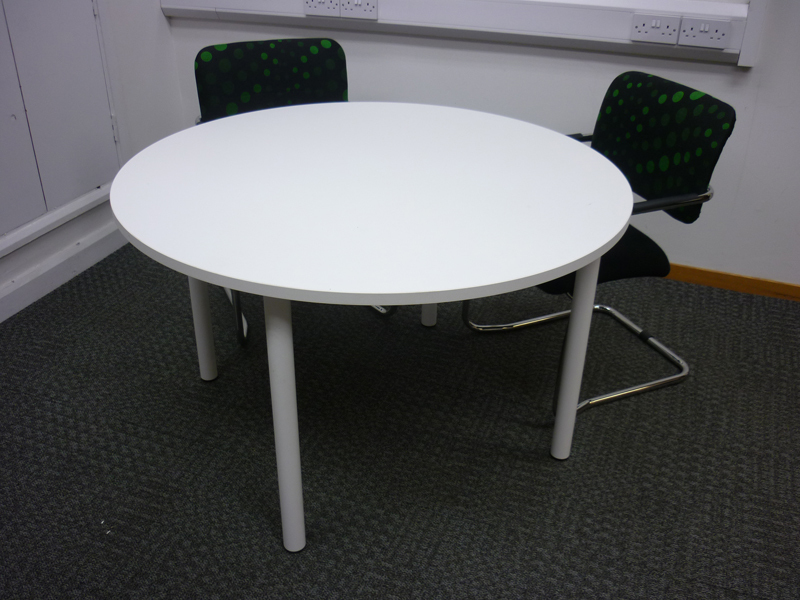 1200mm white circular meeting table