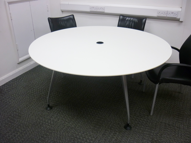 Circular white table
