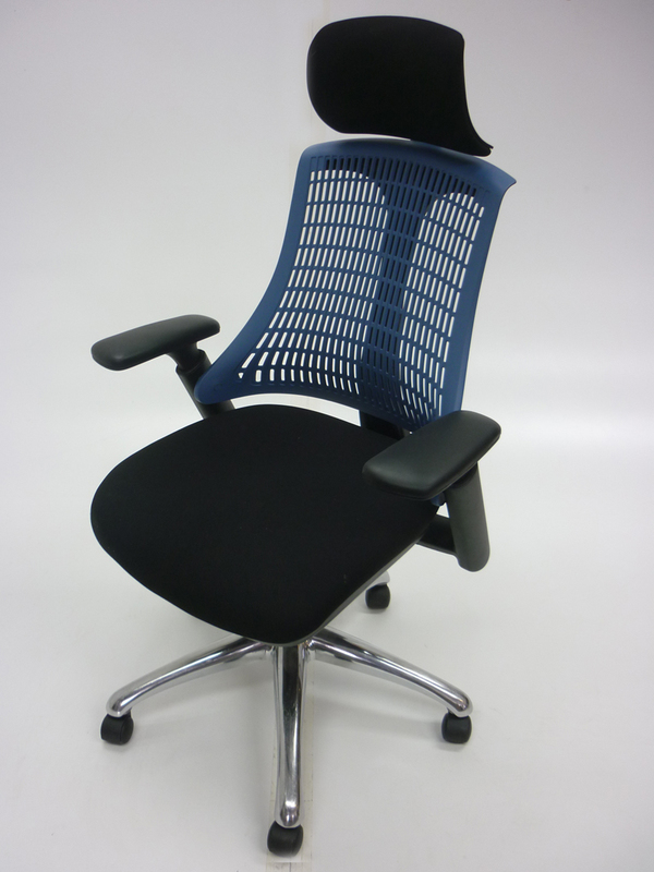 Dynamic Flex task chair with black base and blue back