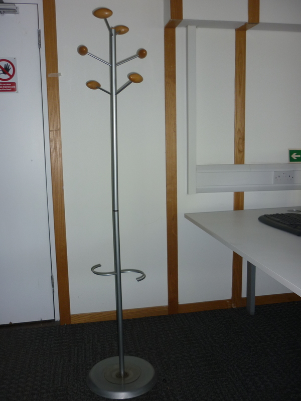 Hat and coat stands