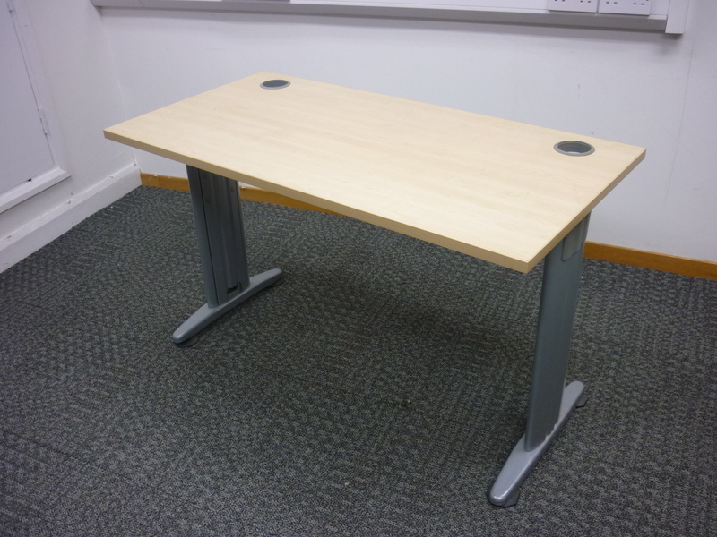 1200x600mm compact maple desks