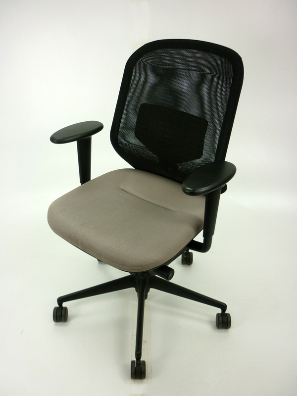 Vitra Medapal mushroom/black mesh task chairs with arms