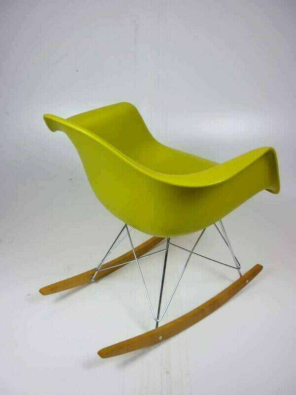 Vitra Eames plastic shell RAR armchair on rockers