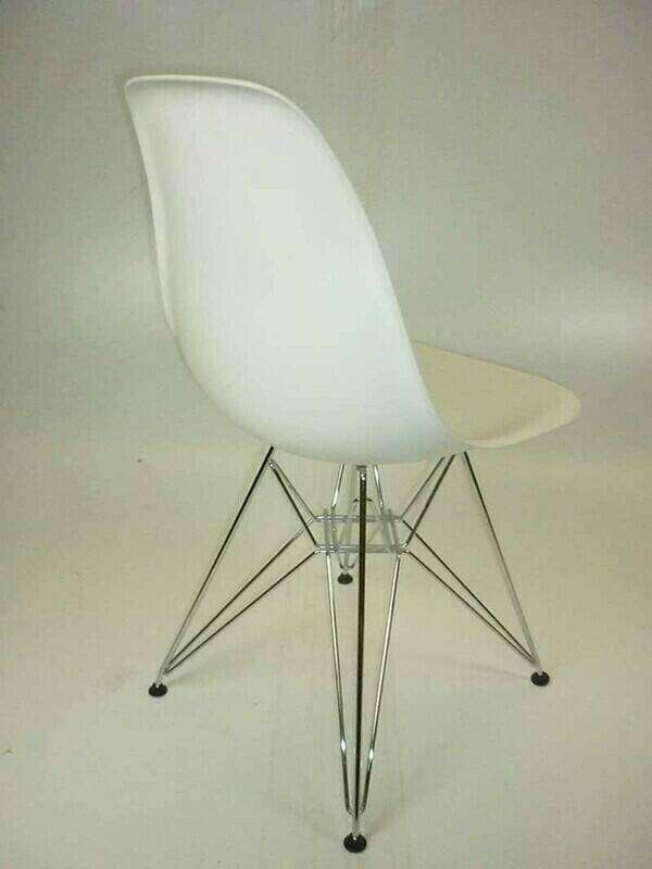 Vitra Eames plastic shell DSR chairs