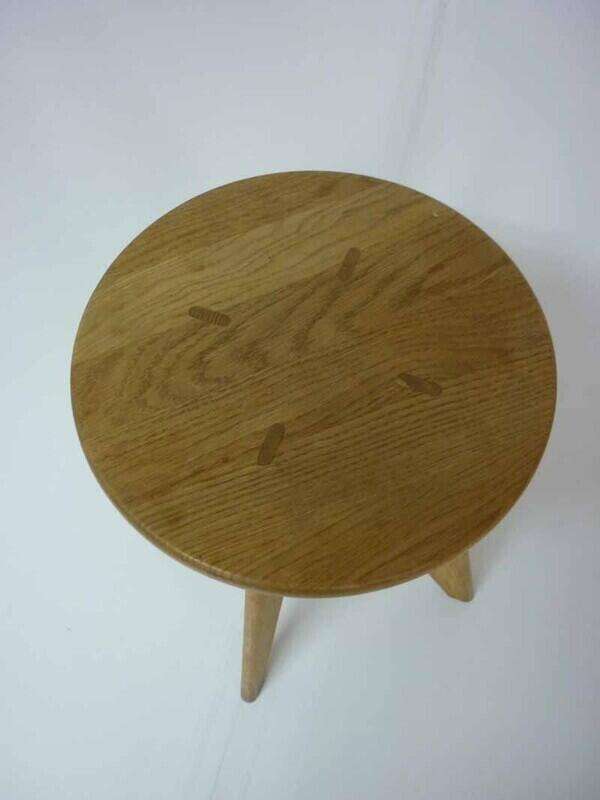 Vitra Tabouret Solvay oak stool