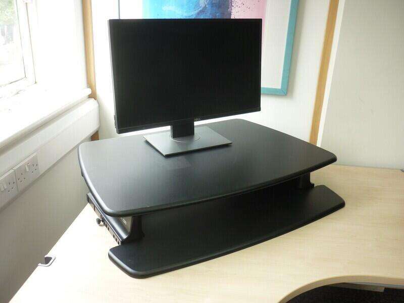 Varidesk Pro 30 Sit Stand desk adapter