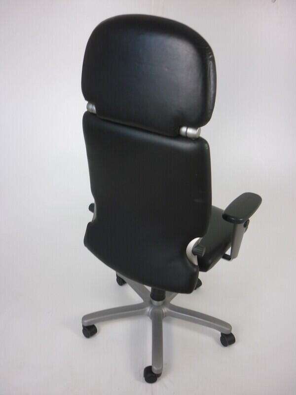 Black leather Comforto task chair with headrest