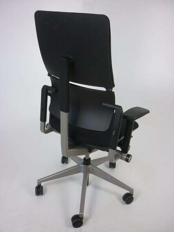 Black Steelcase Please v2 operator chair