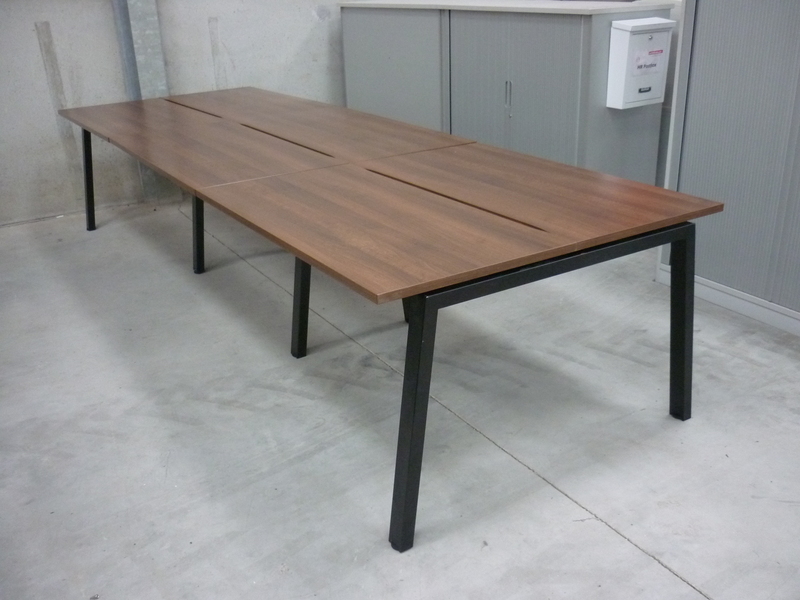 Elite Linnea 1200x600mm walnut compact bench desks