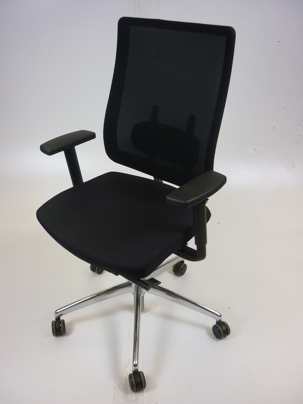 Black Boss Design Moneypenny Task chair