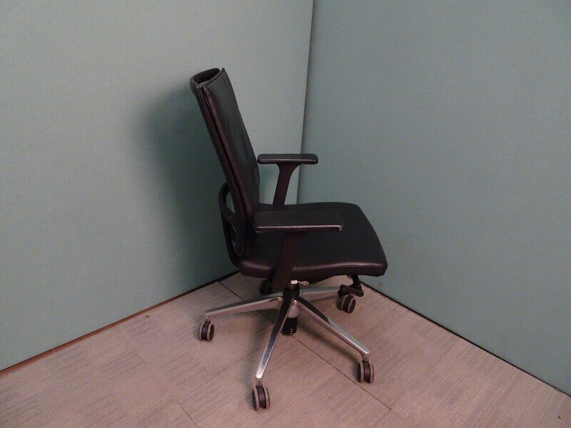 Sedus Open Up Black Leather Operator Chair 