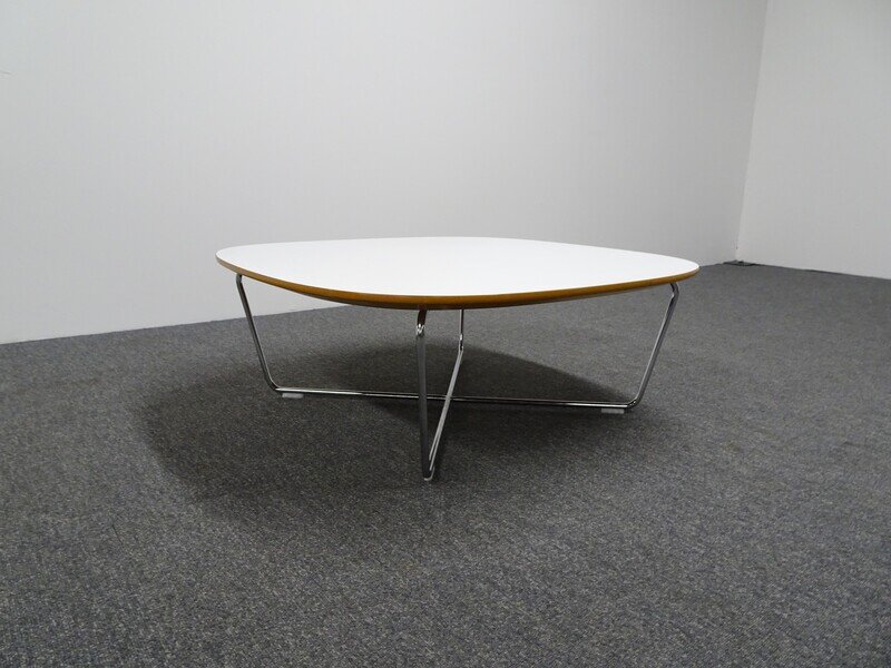 800sq mm Allermuir CONIC Low Level Table