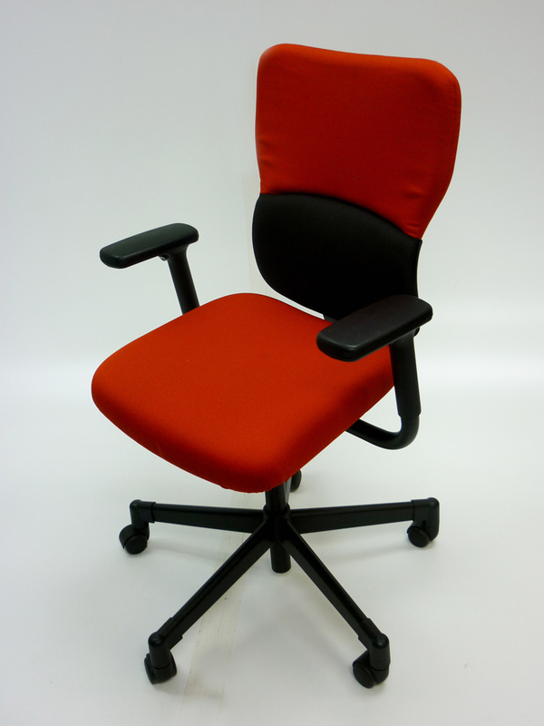 Redblack Steelcase Lets B task chair