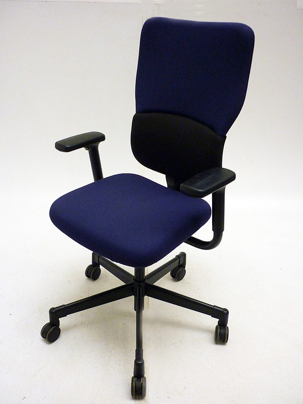 Steelcase Lets B blue  black task chair