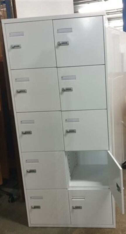 White metal 10 compartment locker