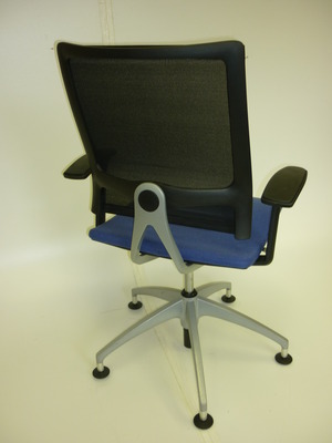 Sedus executive blue/mesh meeting chair, JUST REDUCED 