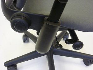 Grey Steelcase Leap task chairs (CE)