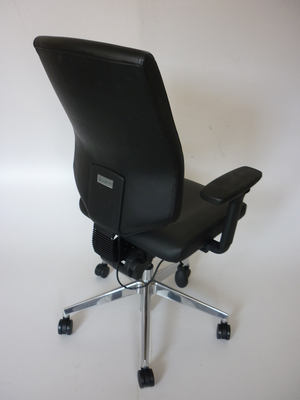 Sven black faux-leather G3 managerial task chair