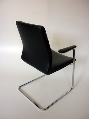 Sven Fulcrum F3 black faux leather meeting chairs