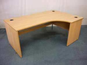 Beech/apple 1800x1200mm workstations with leg and pedestal options