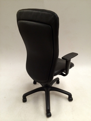 Giroflex MC2125 high back black leather task chair