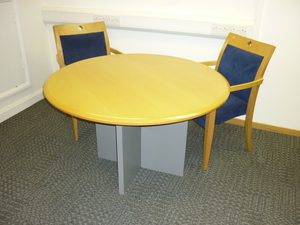 Task beech veneer frame blue suede leather boardroom chairs