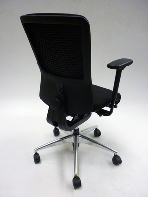 Girsberger Folio black fabric and mesh task chair