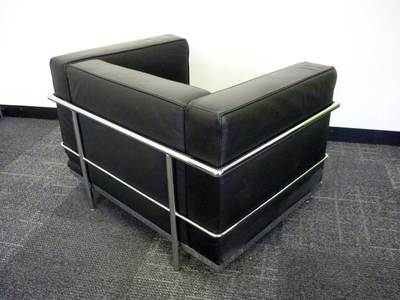 Le Corbusier style armchair (CE)