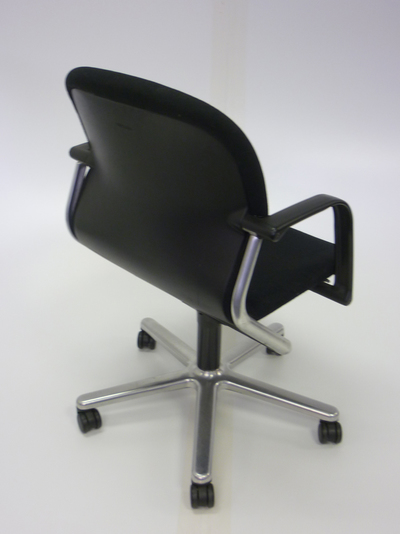 Black Wilkahn desk chair   (CE)