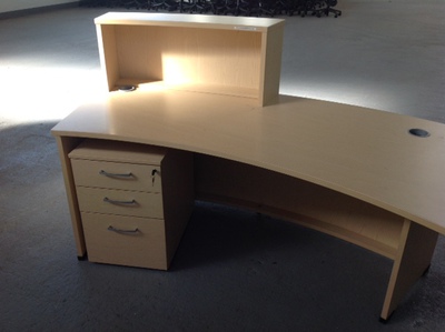 Maple curved reception counter  (CE)
