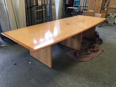 3200 x 1250mm maple veneer barrel shape table (CE)