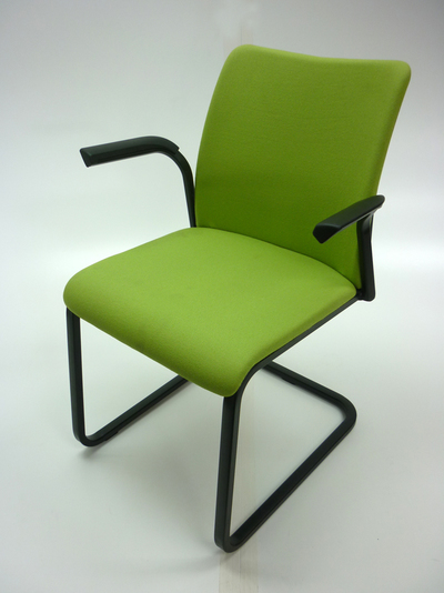 Steelcase Eastland black fabric meeting chair