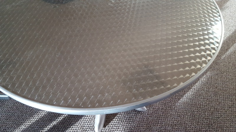 Cafe metal tables 1200 & 900mm diameter (CE)