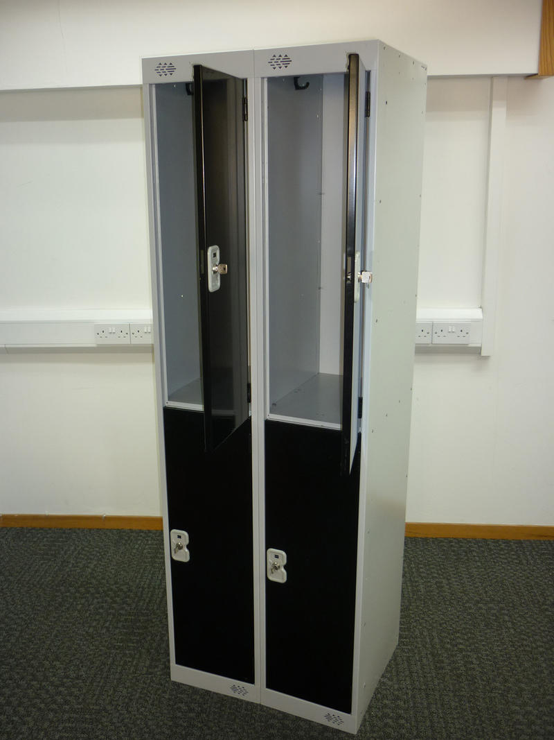 2 door steel lockers