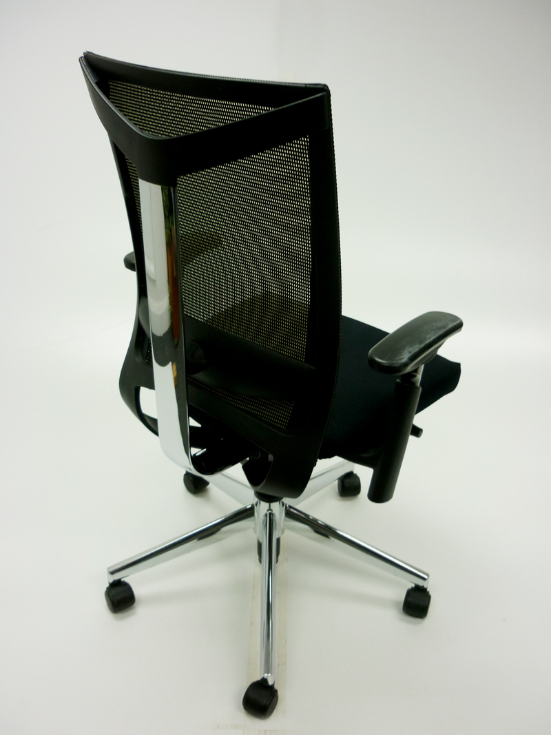 Haworth Comforto DX mesh back task chairs