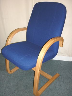 Set of 5 Blue Fabric Wallis Westminster Meeting Chairs