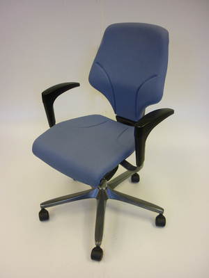 Giroflex task chair