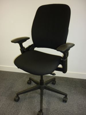 Steelcase Leap black task chair