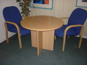 900mm diameter beech circular meeting table