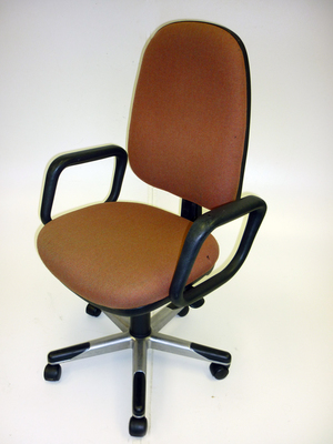 Verco 135 task chair
