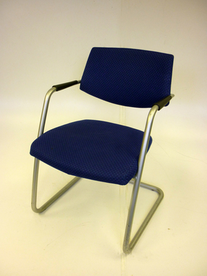 Connection blue meeting chair