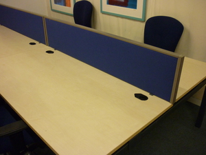 Sven blue desk mounted screens