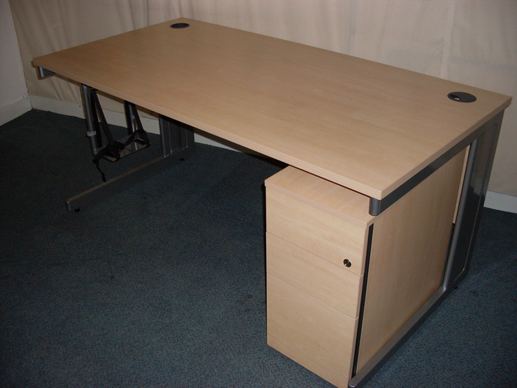 1400mm maple Sven Christensen rectangular desks 