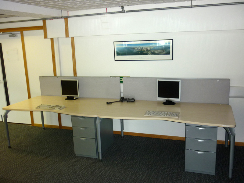 Steelcase maple 1800w x 1000900d mm double wave desks
