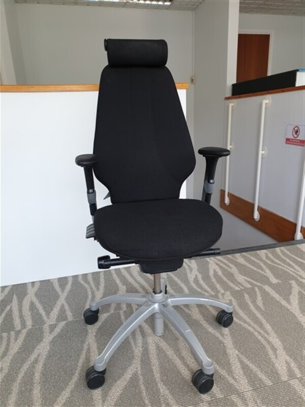 additional images for RH Logic 400 task chair