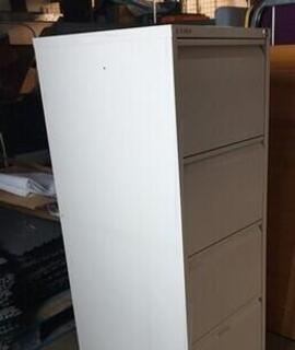 Bisley 4 drawer filing cabinet