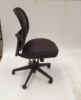 Black height adjustable chair