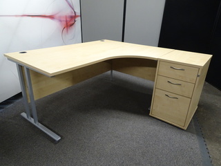 additional images for Right Hand Only 1600w mm Maple Corner Desk