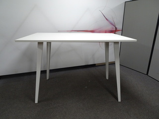additional images for 1600w mm High Breakout Table in White